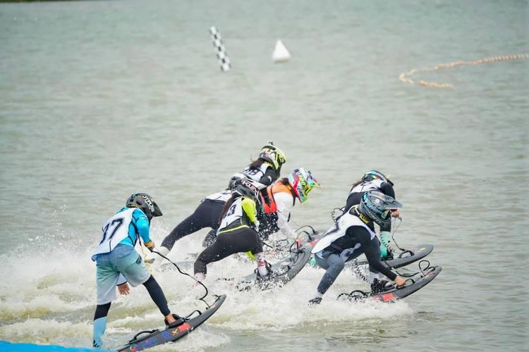 Leyu Sport登录入口-关于海滩冲浪训练营，感受浪花上的运动激情的信息