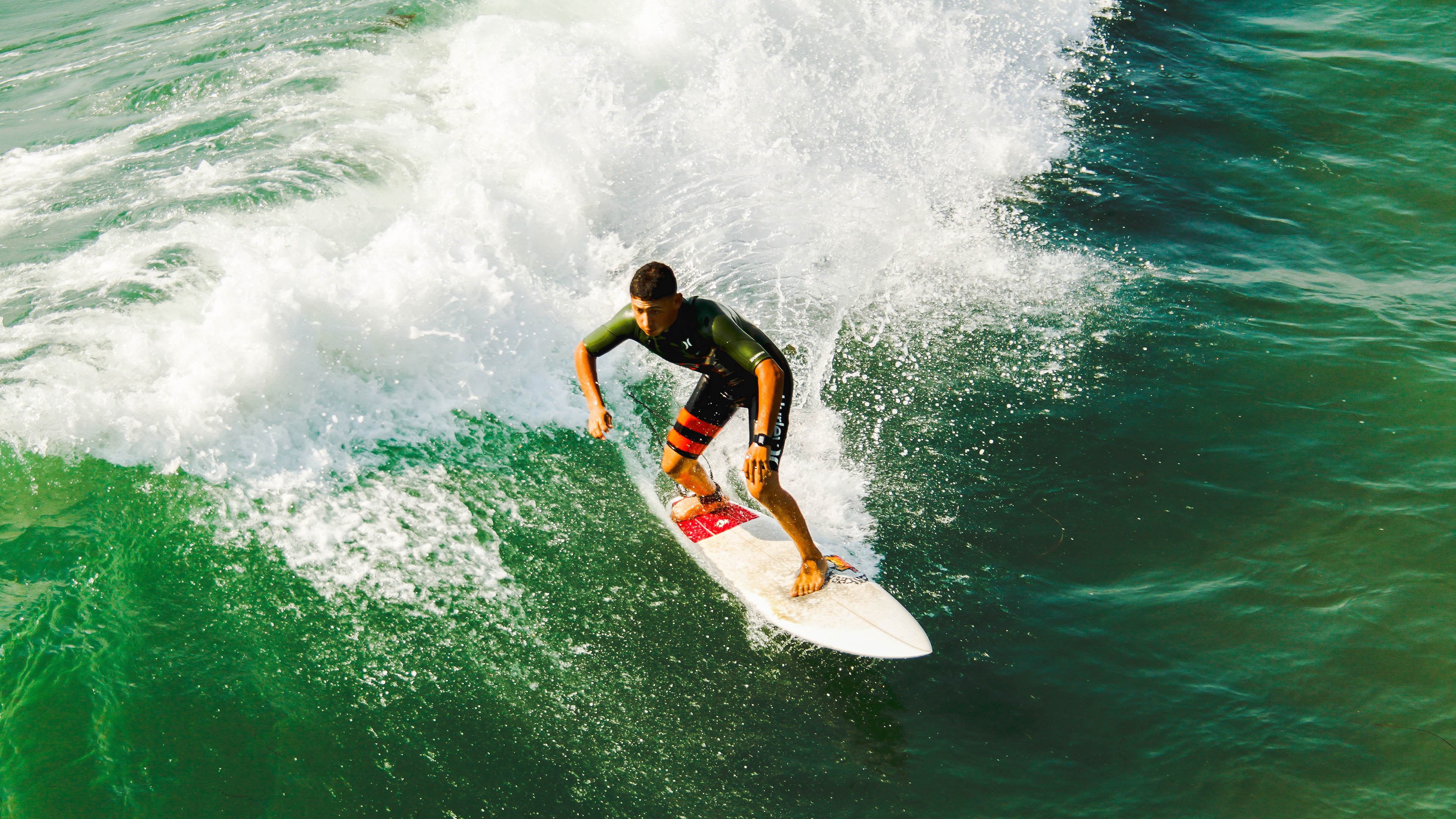 _勇士连续三场三分命中率超高_，勇士队三分球命中率